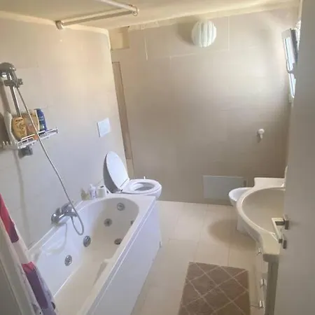 아파트 Loft Moderno 네뚜노